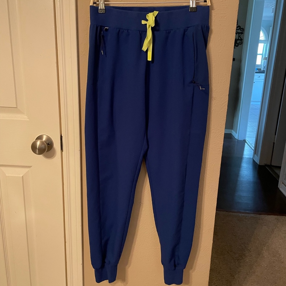 Figs Limited Edition Galaxy Blue Small Scrub Jogger Pant